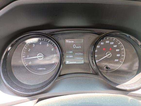 [成都·浙D] 二手五菱汽车五菱宏光PLUS2019款 1.5T 手动舒适型 7座