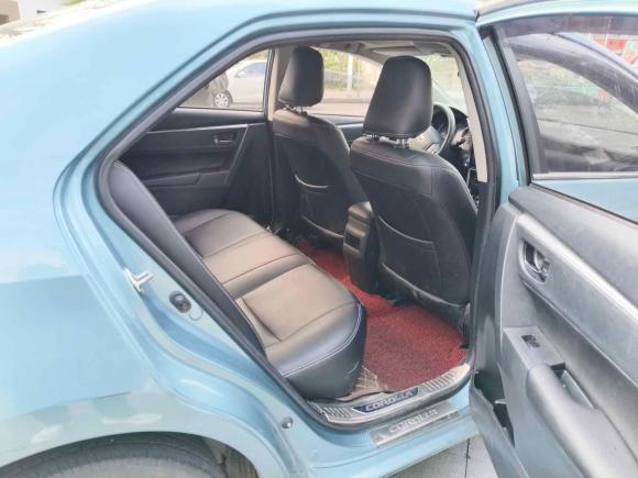 [成都·川A] 二手丰田卡罗拉2017款 改款双擎 1.8L E-CVT领先版