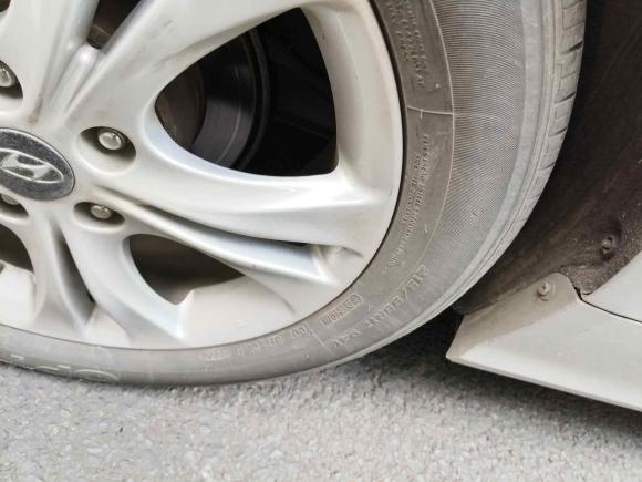 [成都·川A] 二手现代索纳塔2011款 2.0L 自动豪华版