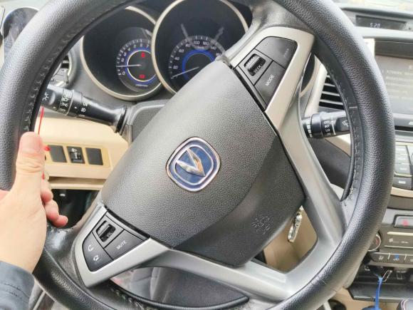 [深圳·粤L] 二手长安逸动2015款 1.6L 自动豪华型