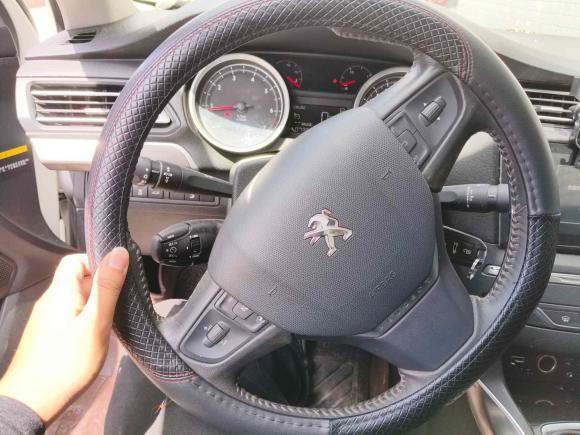 [广州·鄂D] 二手标致标致4082015款 1.2T 自动豪华版