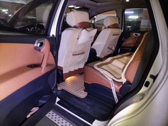 [广州·粤A] 二手纳智捷大7 SUV2013款 锋芒限量版 2.2T 四驱智尊型