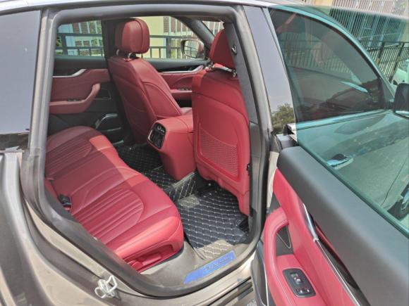 [广州·粤A] 二手玛莎拉蒂Levante2022款 2.0T GT锋芒版