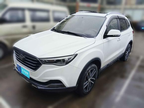 [义乌·贵G] 二手奔腾奔腾X402017款 1.6L 手动尊享型