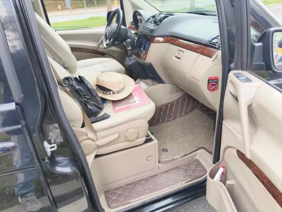 [武汉·鄂W] 二手奔驰唯雅诺2013款 3.0L 礼遇版