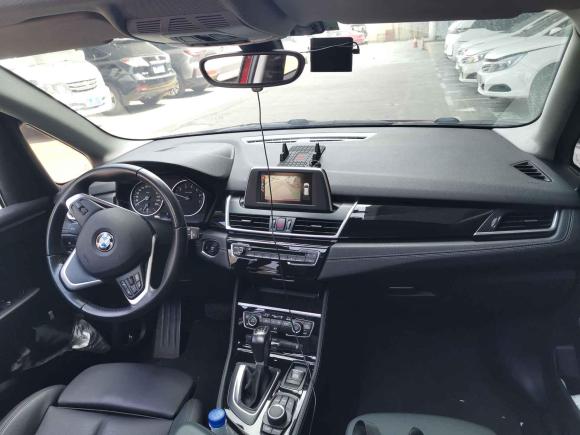 [广州·粤A] 二手宝马宝马2系旅行车2015款 218i 运动设计套装