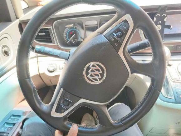 [上海·沪A] 二手别克别克GL82014款 3.0L GT豪华商务豪雅版