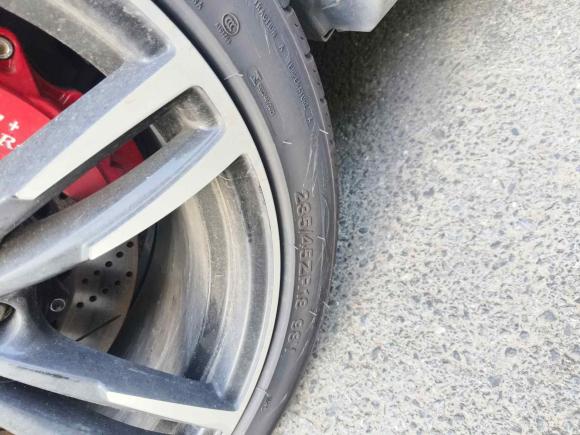 [上海·沪C] 二手宝马宝马X12012款 xDrive20i