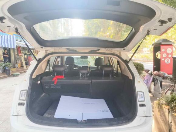 [上海·鄂F] 二手宝骏宝骏5602015款 1.8L 手动豪华型