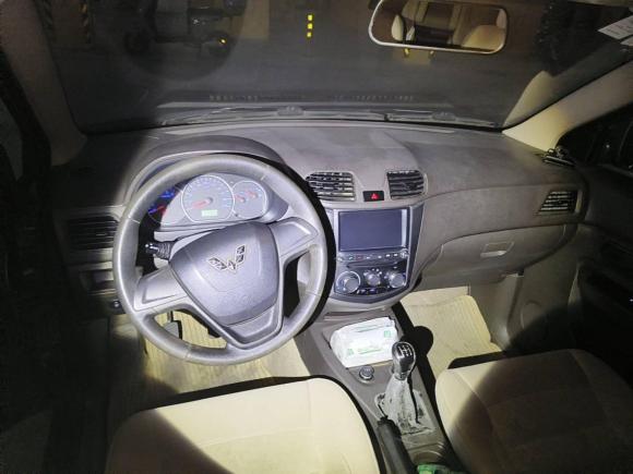 [杭州·浙A] 二手五菱汽车五菱宏光2014款 1.5L S标准型