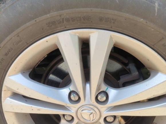 [成都·川T] 二手北汽幻速北汽幻速S32016款 1.5L 手动舒适型 国IV