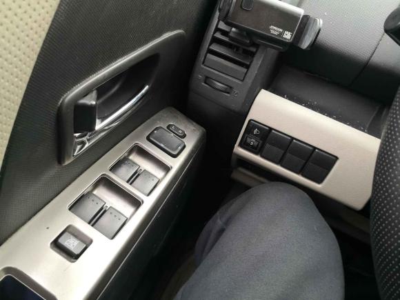 [上海·沪B] 二手马自达马自达52008款 2.0 自动豪华型