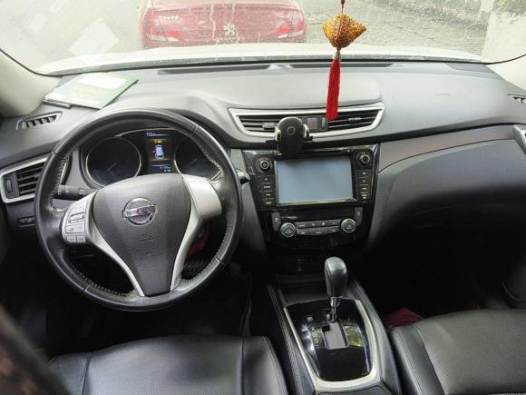 [成都·川A] 二手日产奇骏2014款 2.0L CVT舒适版 2WD