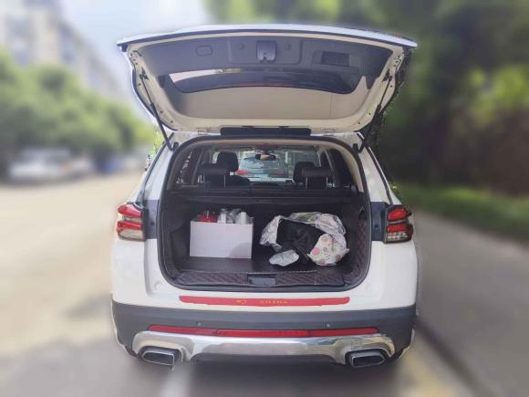 [佛山·粤X] 二手中华中华V72018款 280T DCT豪华型 5座