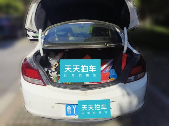 [上海·鲁Y] 二手别克君威2012款 2.4L SIDI旗舰版