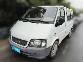 福特经典全顺2015款 2.8T柴油多功能车短轴6座中顶JX493ZLQ4