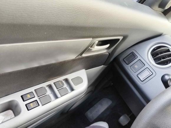 [上海·粤G] 二手铃木雨燕2013款 1.5L 手动20周年限量版