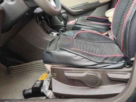 [佛山·粤E] 二手宝骏宝骏310W2017款 1.5L 手动舒适型 国V