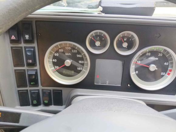 [合肥·皖A] 二手依维柯依维柯得意2014款 2.8T-A40 NJ6604AC43S4