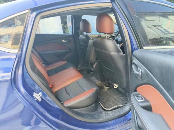 [上海·皖M] 二手菲亚特菲翔2015款 1.4T 手动劲享版