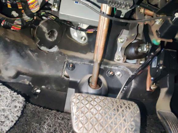 [青岛·黑B] 二手奔腾奔腾X802013款 2.0L 自动豪华型