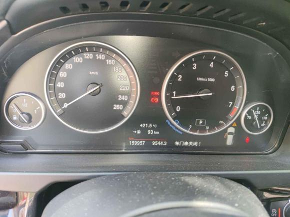 [济南·鲁A] 二手宝马宝马X52015款 xDrive28i