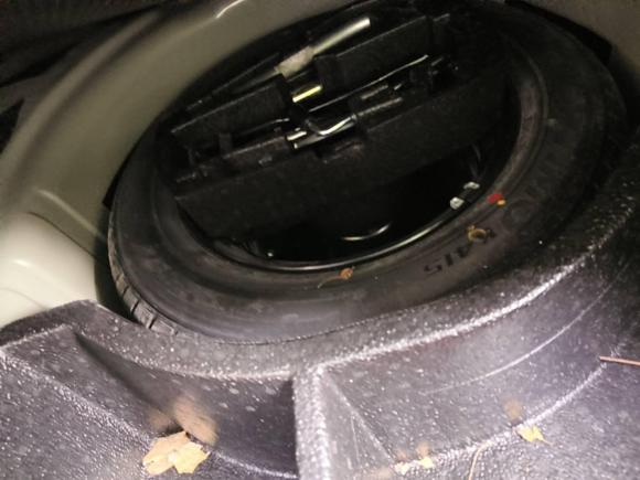 [武汉·鄂A] 二手斯柯达昕锐2013款 1.6L 自动智选型