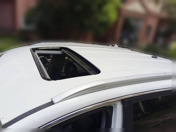 [上海·沪L] 二手奇瑞瑞虎52016款 2.0L CVT家尊版