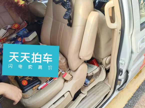 [深圳·粤B] 二手别克别克GL82014款 2.4L 经典版