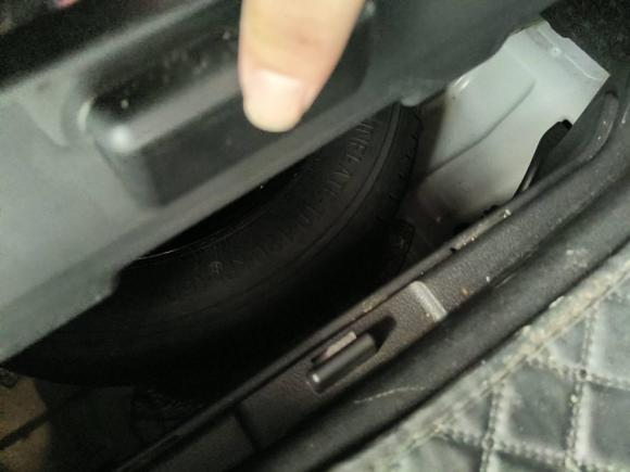 [上海·沪C] 二手荣威荣威RX52020款 20T 自动4G互联超越旗舰版