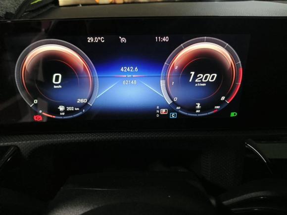 [合肥·皖A] 二手奔驰奔驰A级2021款 A 180 L 运动轿车