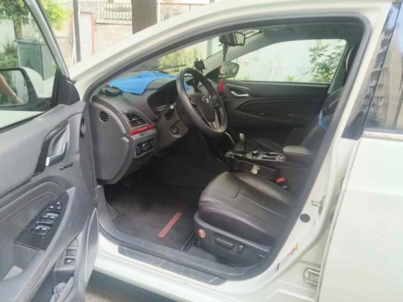 [上海·沪E] 二手比亚迪秦新能源2014款 1.5T 酷黑骑士旗舰型