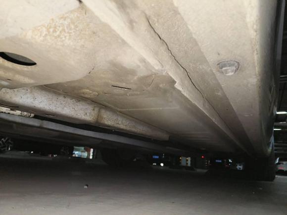 [济南·鲁A] 二手别克威朗2017款 三厢 15S 自动领先型