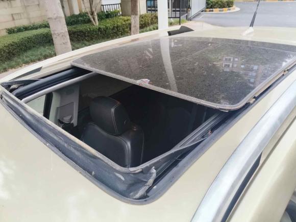 [南昌·赣A] 二手凯迪拉克凯迪拉克SRX2012款 3.0L 旗舰型