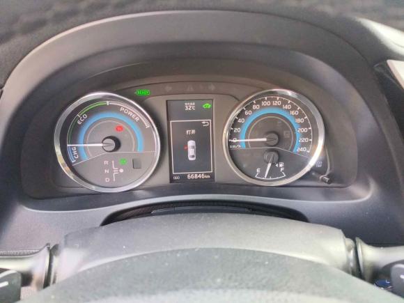 [西安·陕A] 二手丰田雷凌2017款 改款双擎 1.8H GS E-CVT精英天窗版 国V