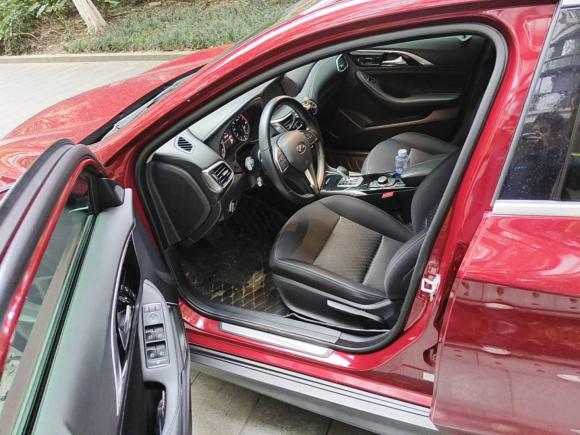 [成都·川A] 二手英菲尼迪英菲尼迪QX302017款 1.6T 两驱运动版