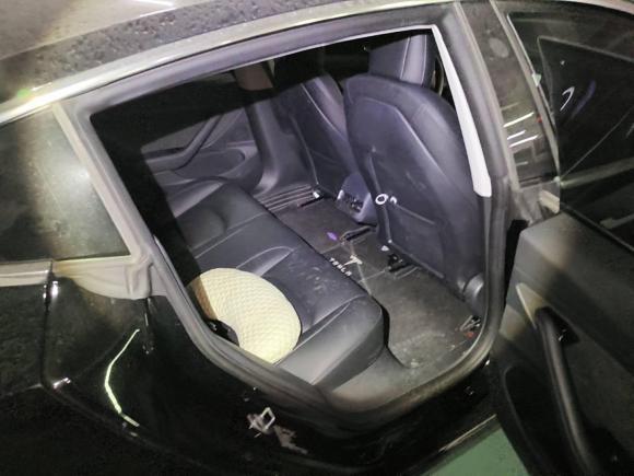 [上海·沪A] 二手特斯拉Model 32020款 标准续航后驱升级版