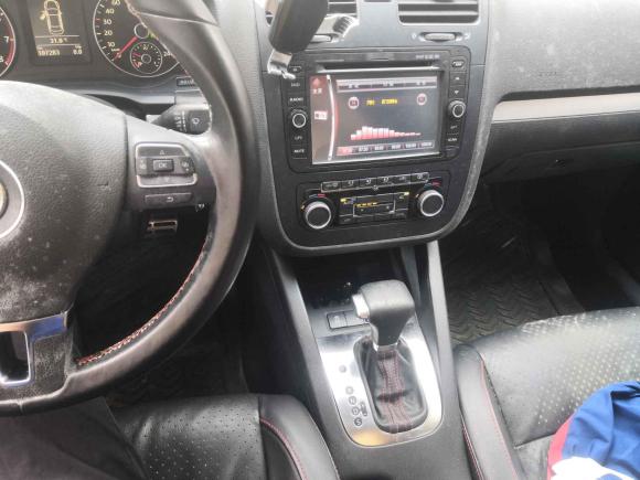 [深圳·粤B] 二手大众速腾2011款 1.8TSI 自动冠军版