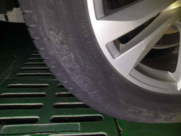 [南昌·赣A] 二手雷诺科雷傲2017款 2.0L 两驱豪华版