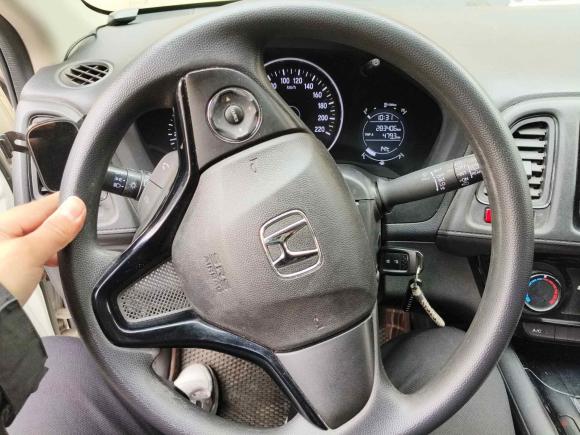 [北京·京H] 二手本田缤智2015款 1.5L CVT两驱舒适型