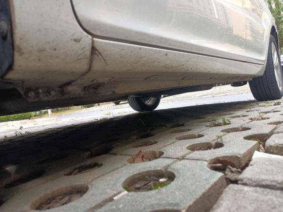 [武汉·鄂A] 二手奇瑞艾瑞泽52017款 1.5L CVT领潮版