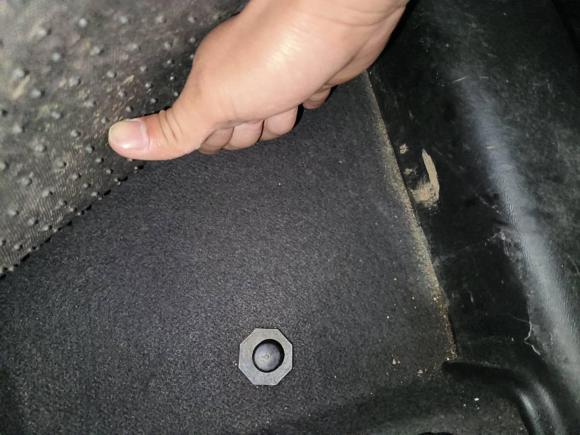 [义乌·浙G] 二手现代北京现代ix352012款 2.0L 自动两驱新锐版GL