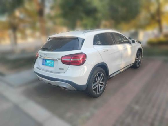 [苏州·鄂A] 二手奔驰奔驰GLA2017款 GLA 200 时尚型