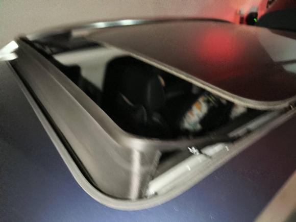 [济南·鲁A] 二手荣威荣威RX52018款 20T 两驱手动旗舰版