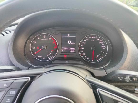 [湖州·浙E] 二手奥迪奥迪A32018款 30周年年型 Limousine 35 TFSI 时尚型