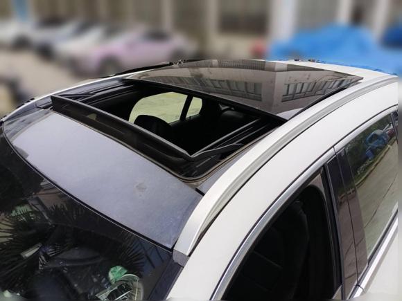 [无锡·苏B] 二手奔驰奔驰GLC2017款 GLC 300 4MATIC 动感型