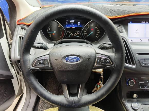 [青岛·鲁U] 二手福特福克斯2015款 两厢 EcoBoost 180 自动精英型