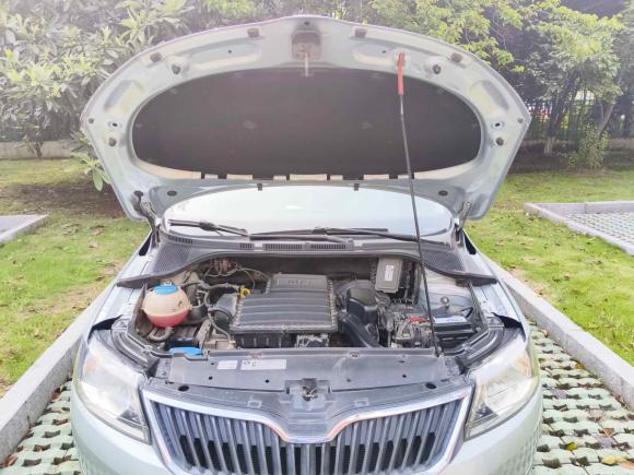 [南京·苏A] 二手斯柯达昕锐2013款 1.6L 手动智选型