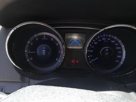 [南昌·赣A] 二手现代索纳塔2011款 2.0L 自动领先版