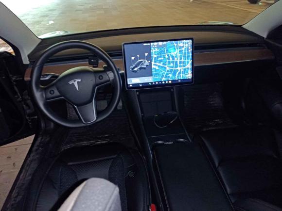 [上海·沪A] 二手特斯拉Model 32020款 标准续航后驱升级版